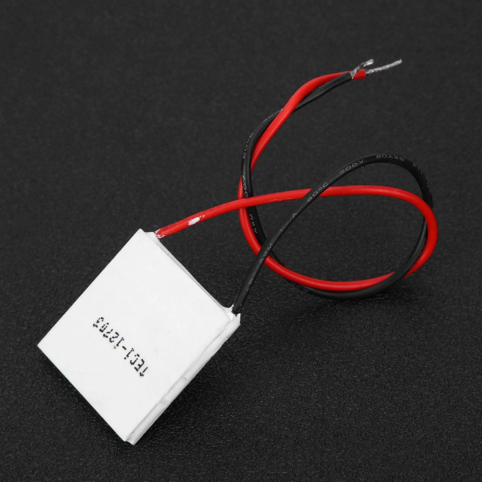 Cool Plate Module, Ceramica Durevole Lunga Durata Termoelettrica TEC1-12703 12V 3A 30 x 30mm Peltier Elemente Dissipatore di Calore per Piatti Frigorifero