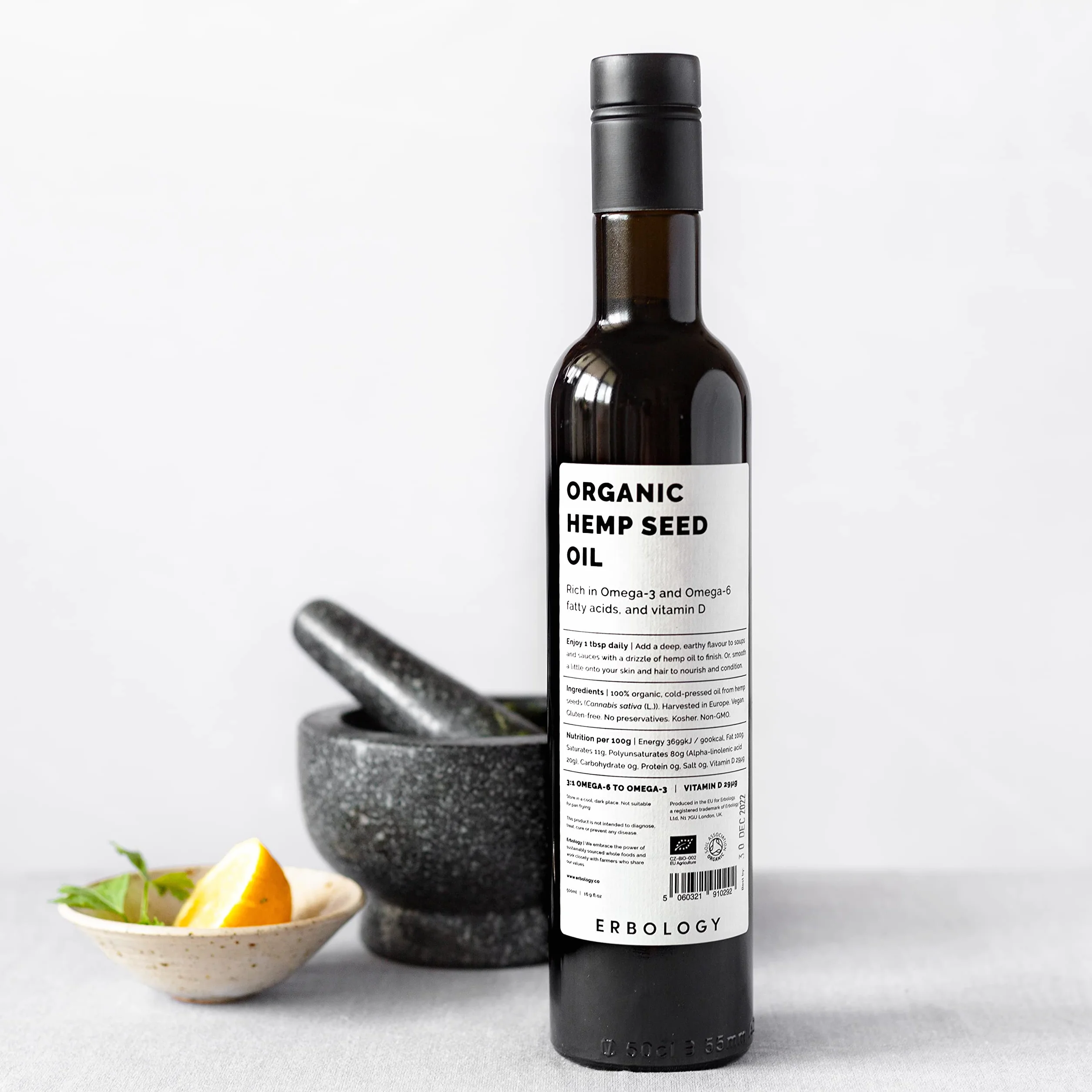 Erbology Olio di Semi di Canapa Bio 500ml - Spremuto a Freddo - Ricco di Omega-3 - Fonte di Vitamine D ed E
