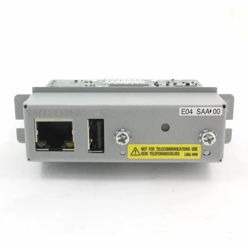 Il modulo Ethernet C32C881008 per il server di stampa UBE04 supporta la connettività 10Base T/100Base TX per le stampanti della serie TM