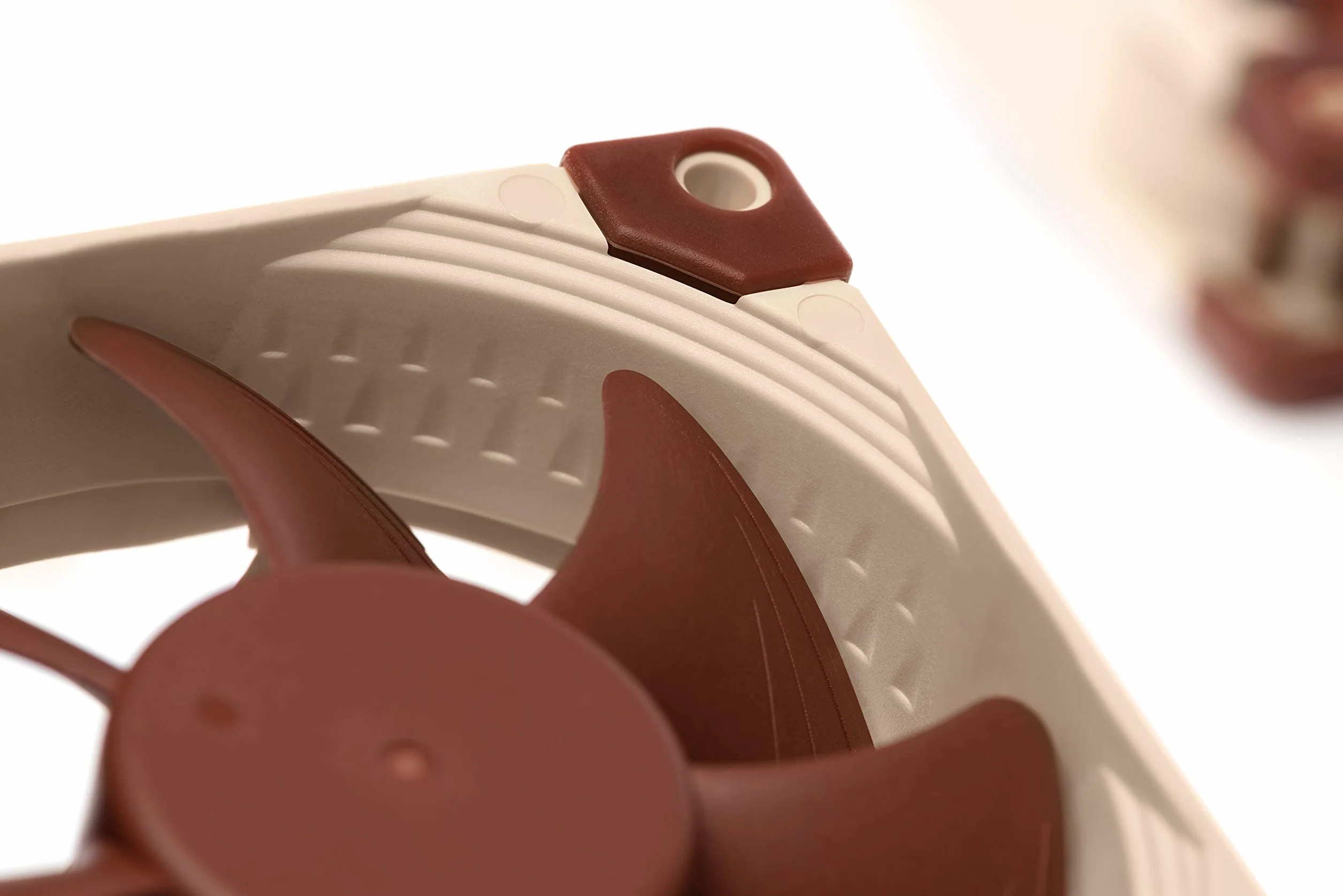 Noctua NF-A8 ULN Ventola Ultra Silenziosa 80 mm 3-Pin Marrone