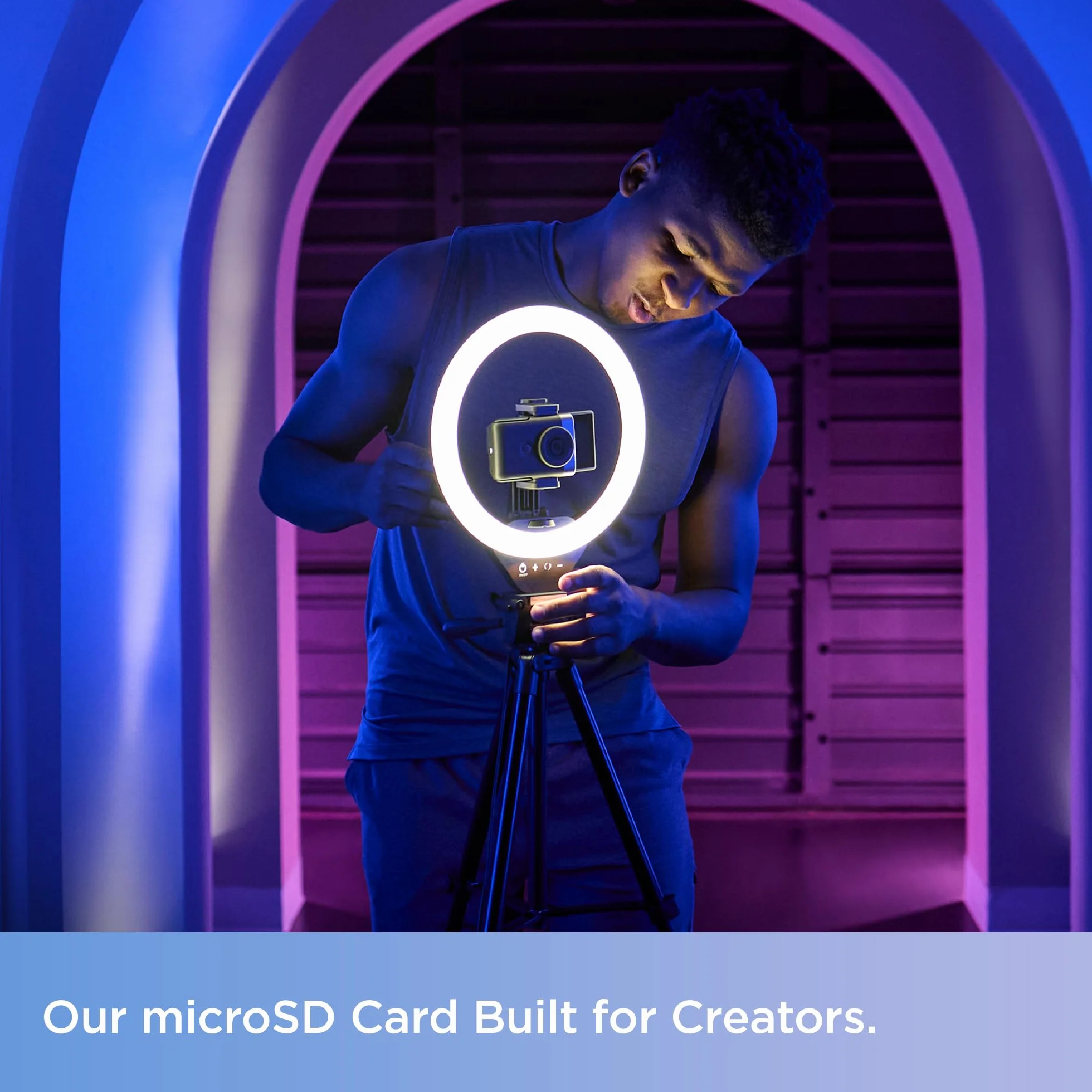 SANDISK Creator Carta microSDXC UHS-I 256 GB + Adapter (Per Smartphone, Action Camera e Droni, 5,3K i 4K, A2, C10, V30, U3, fino a 190 MB/s, 3 mesi di Adobe Lightroom inclusi)