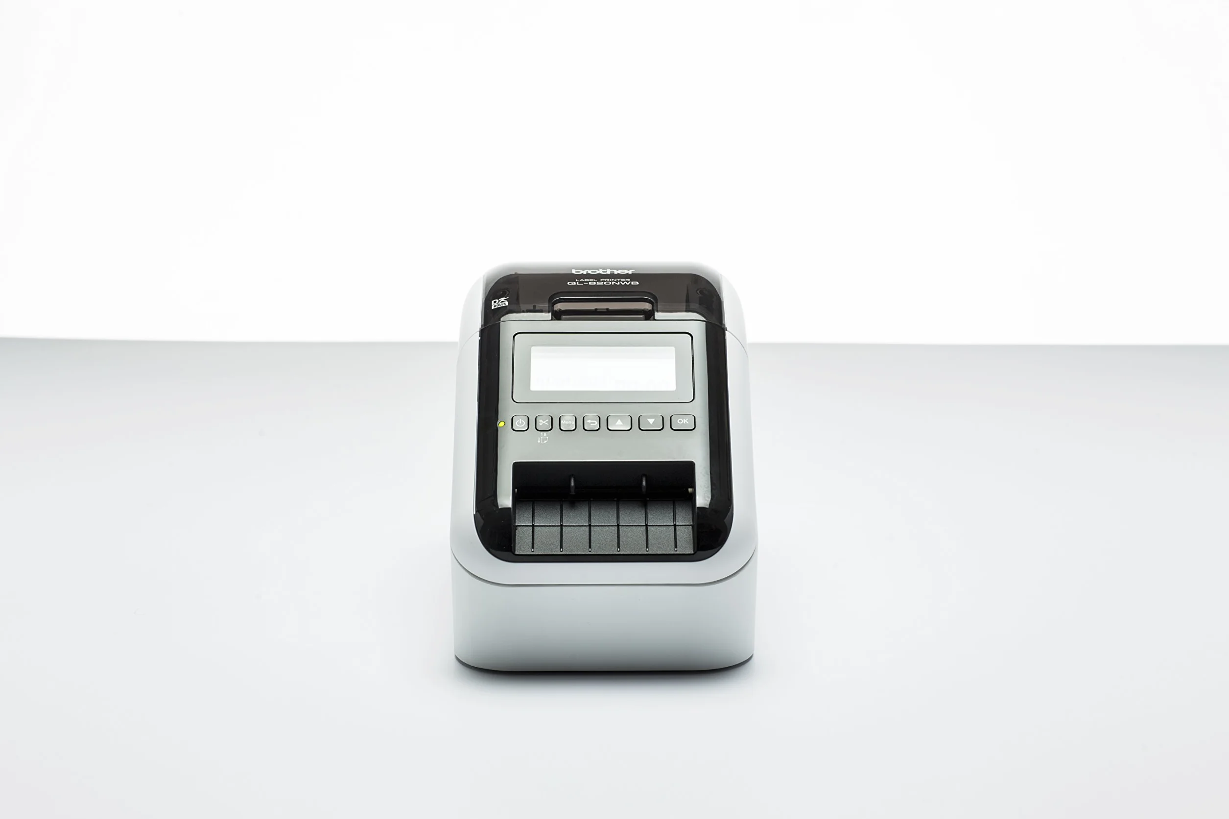 Brother QL-820NWB Stampante di Etichette, Wi-Fi, Bluetooth 2.1, USB 2.0, Schermo LCD, Cutter Automatico, Stampa a Nero e Rosso [Provenienza Regno Unito]