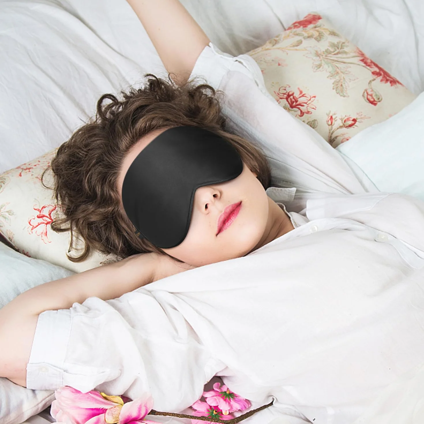 Gritin Mascherina per Dormire in 100% Seta Naturale Pura con Tappi per Orecchie e Cinghia Regolabile