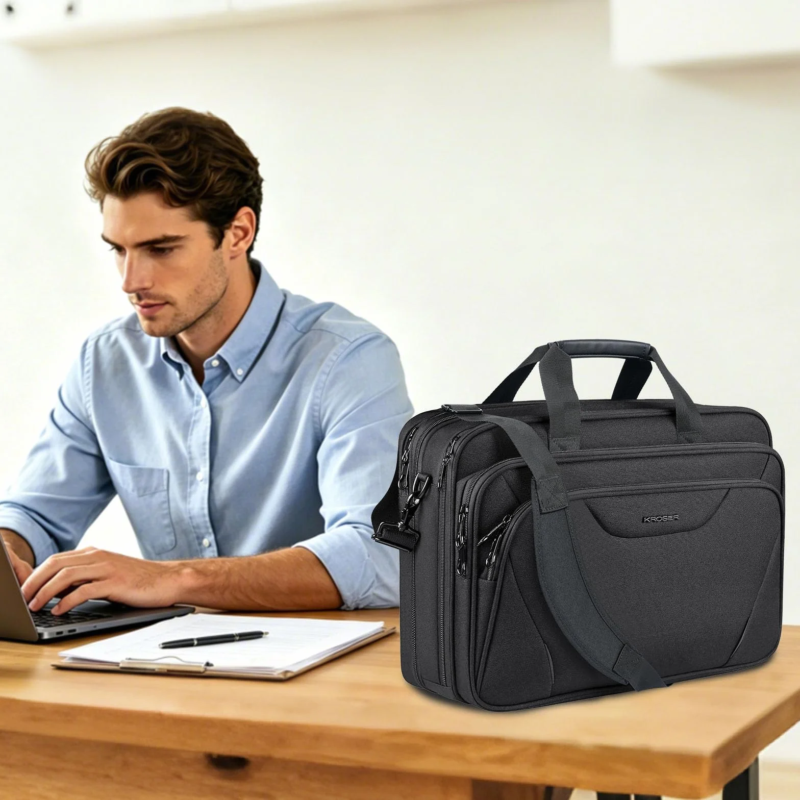 KROSER Borsa per Laptop Cartella per Laptop Premium Adatto per Laptop fino a 17,3 Pollici Borsa a Tracolla Espandibile a Tracolla Borsa per Computer per Viaggi/Affari/Scuola/Uomini/Donne-Nero