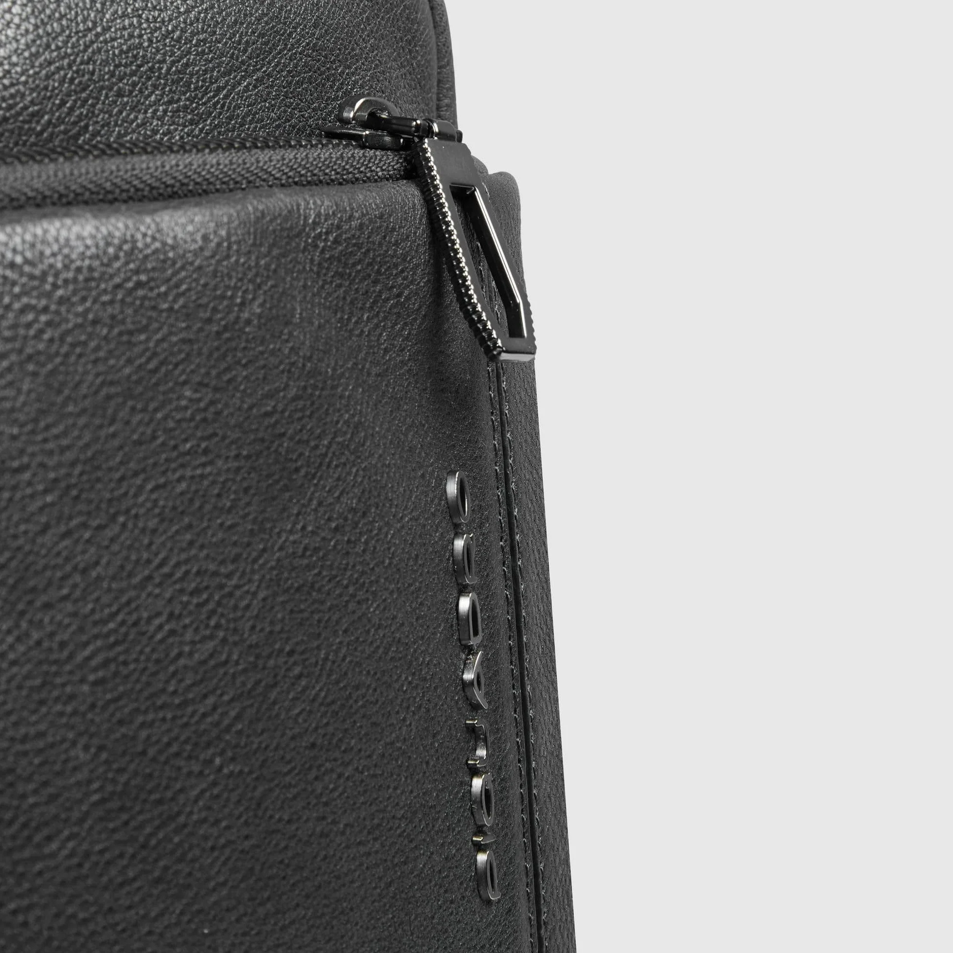 PIQUADRO Borsello uomo a tracolla porta iPad Uomo pelle