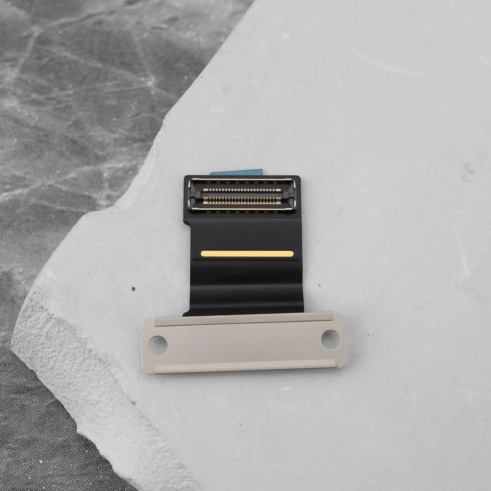 Display LCD LVDS Flessibile da 13" Compatibile con MacBook PRO A1706 A1989 A2251