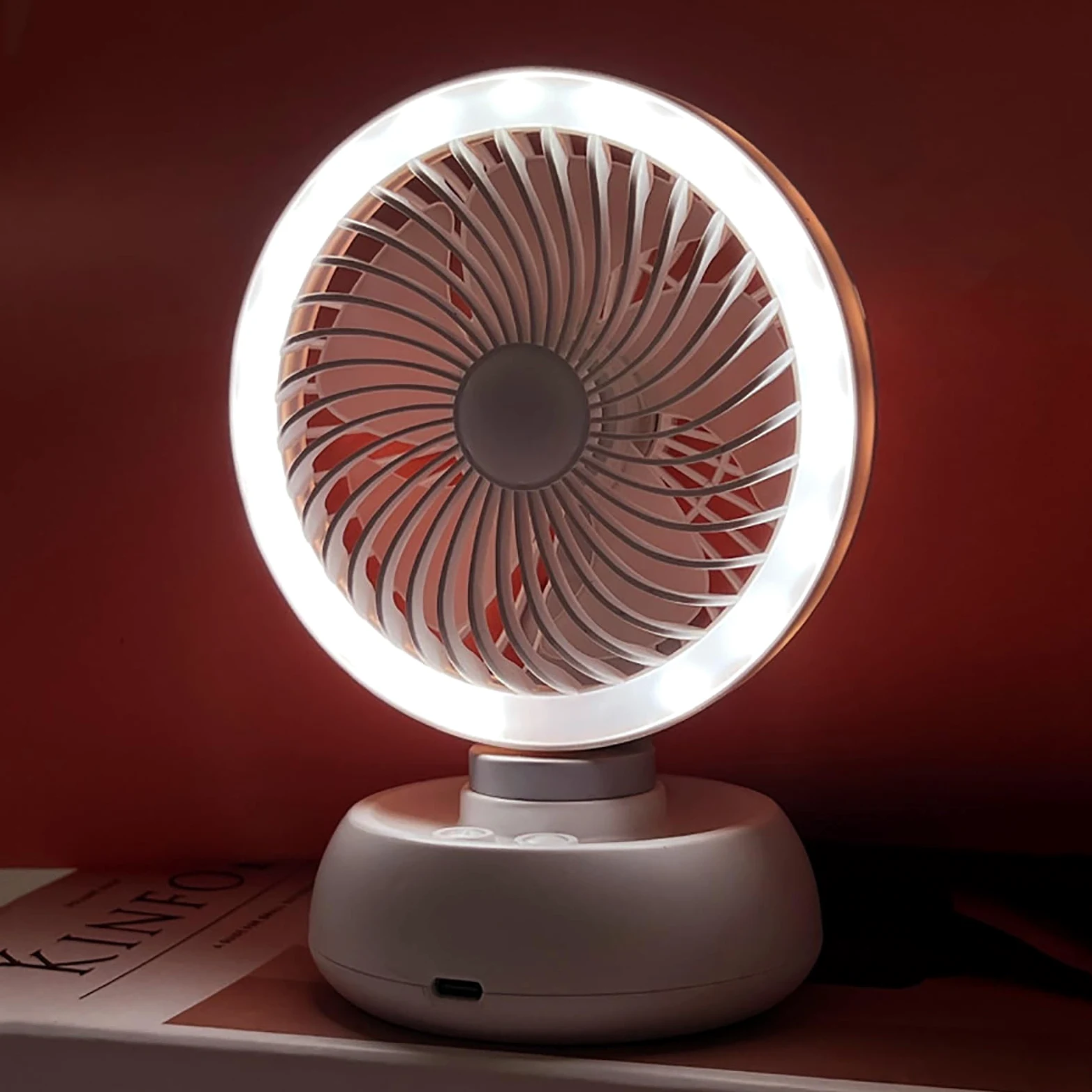 Ventilatore da tavolo portatile ricaricabile tramite USB, mini ventilatore oscillante con forte flusso d'aria, raffreddamento ultra silenzioso a 3 velocità, per casa ed esterni, design compatto (rosa)