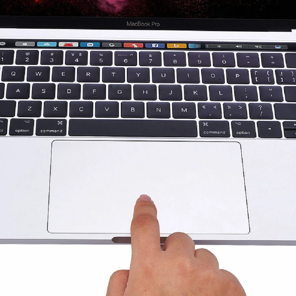Se7enline Compatibile con MacBook Neo 13" Trackpad Protector 2026 Modello A3404 [2 pezzi] Track Pad Cover Skin Accessori antigraffio, resistente alla polvere, impermeabile, trasparente/trasparente