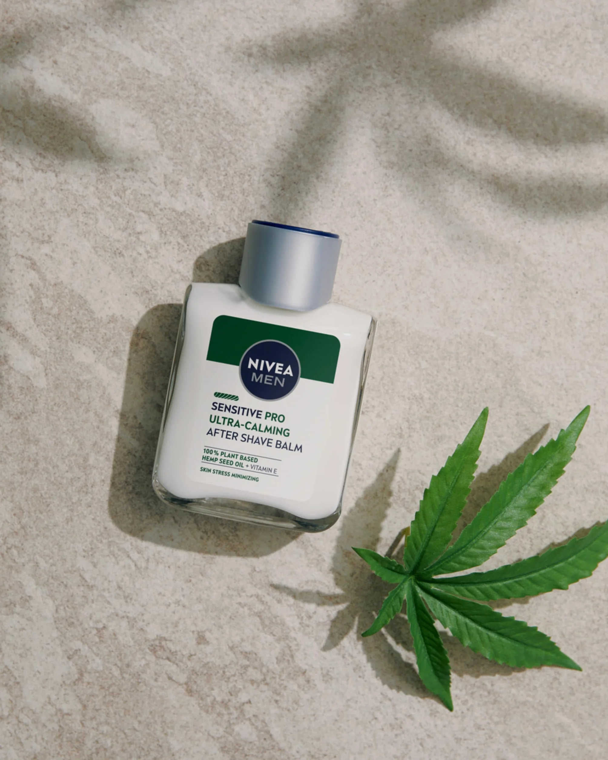 NIVEA MEN Sensitive Pro Balsamo Dopobarba Ultra-Calming 100 ml, After Shave Uomo con Olio di Semi di Canapa e Vitamina E