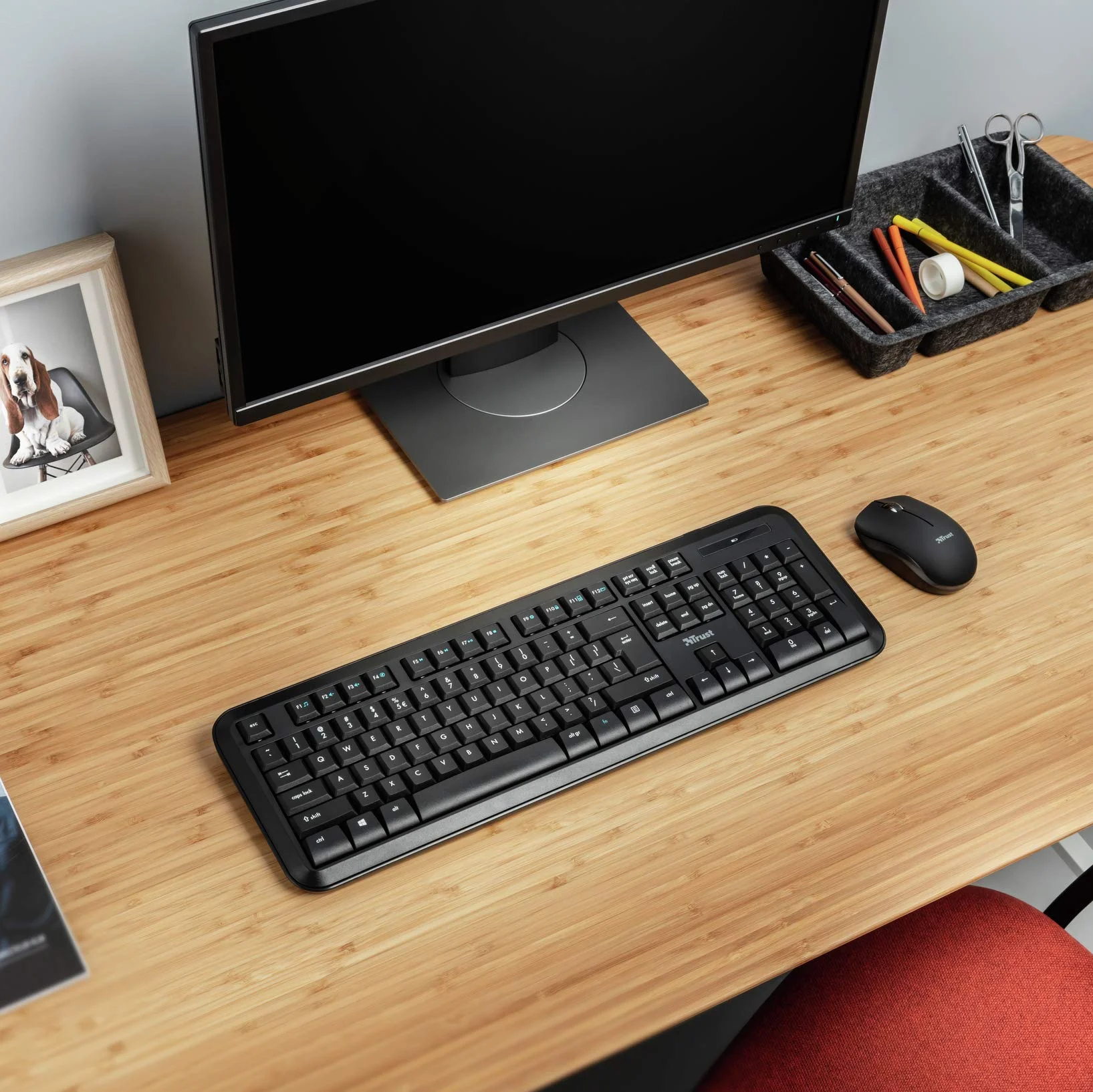 Trust Nova Tastiera e Mouse Wireless, Nero [Layout Italiano]