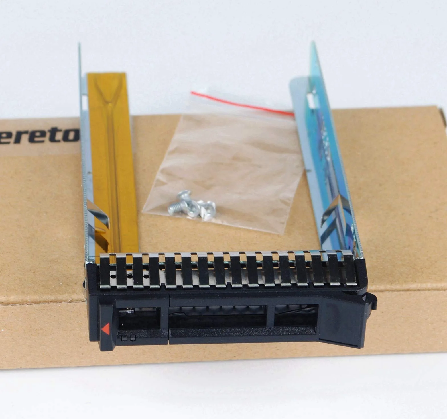 Vassoio da 2,5 pollici per caddy per disco rigido per IBM Thinksystem SR550 SR550 SR850 SR950 SR630 SR530 SR860 ST550 ST558 SN550 SD530 HR650X HR630X