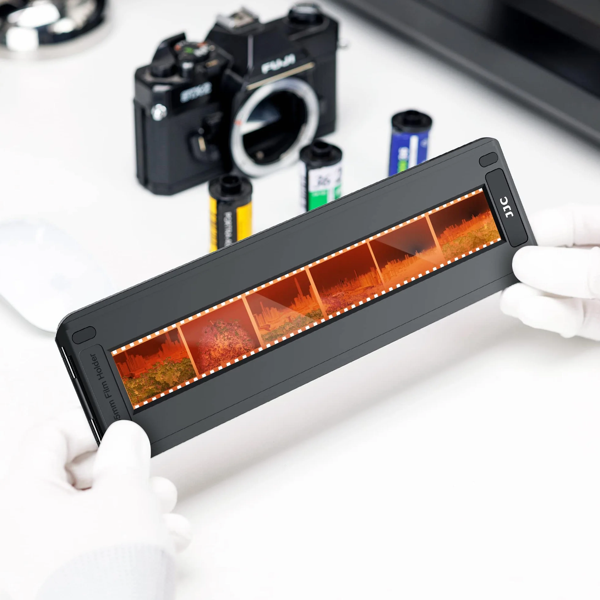 JJC 35mm Film Holder Negative Photo Scanning Mask Strip Holder per Scanner Flatbed
