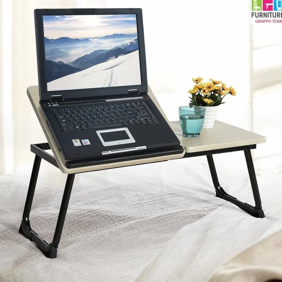 BAKAJI Tavolino Vassoio Colazione da Letto Divano Tavolo Porta Tablet Notebook PC Laptop Struttura in Metallo Pieghevole Leggio Piano in Legno Inclinabile Dimensione 65 x 30 cm (Nero)