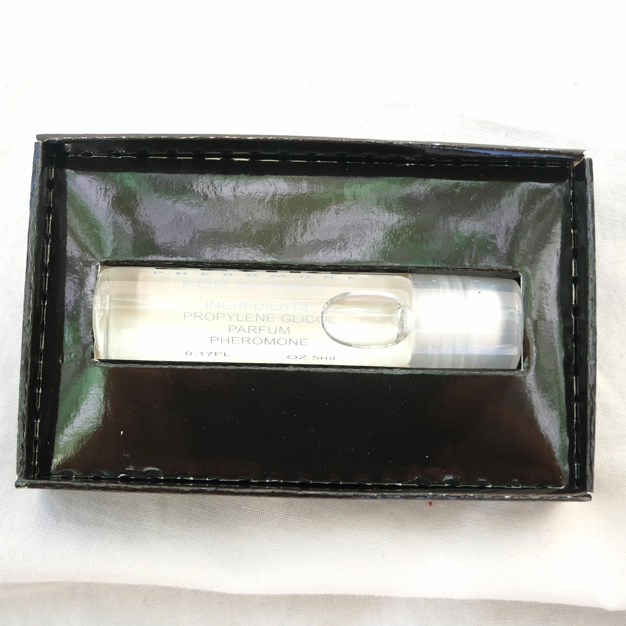 Invisible Desire Woman Profumo ai Feromoni 5ml - Seduzione per Donna