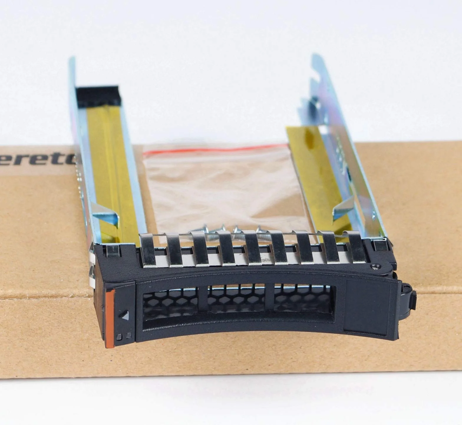 2,5 pollici Vassoio di Ricambio per Hard Disk SFF SAS SATA Tray Caddy Compatibile Con IBM 44T2216 x3250 x3550 x3650 x3500 x3200 x3400 M2 M3 M4 HS12 HS22