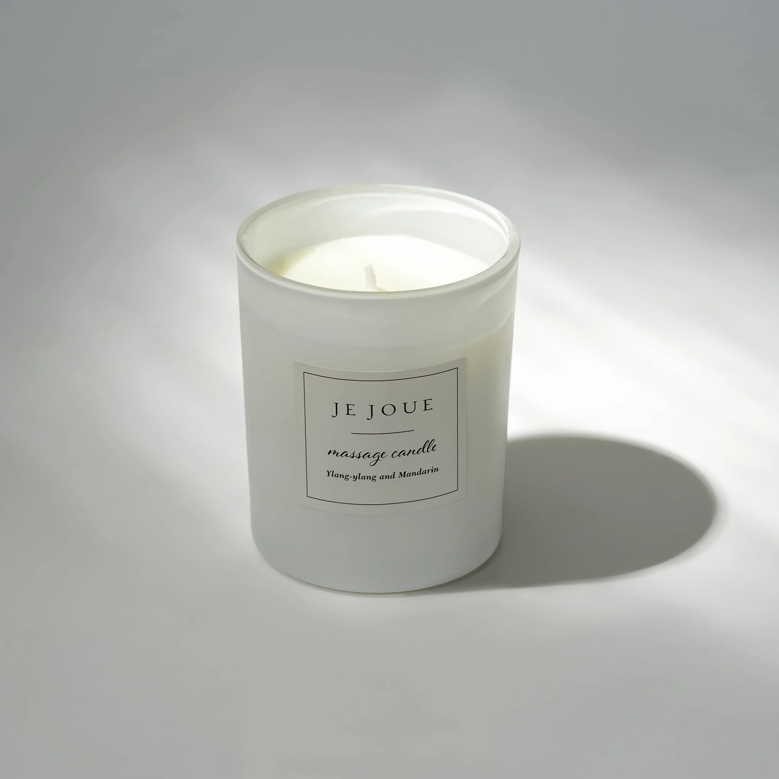 Je Joue Luxury Massage Candle Ylang Ylang & Mandarin