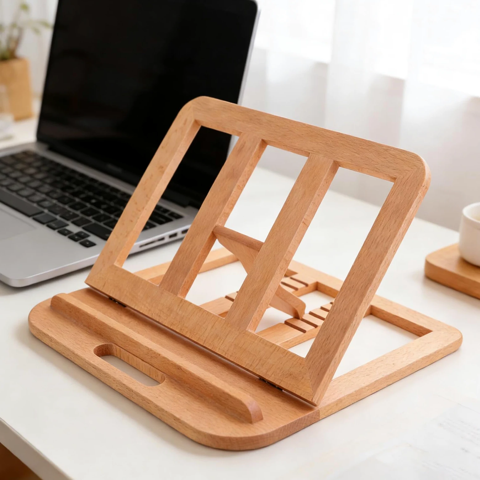 Supporto per Laptop Regolabile in Legno di Faggio Ventilato con 6 Livelli di Altezza, Supporto Portatile Ergonomico per Scrivania, per Migliorare la Postura e Raffreddare Computer
