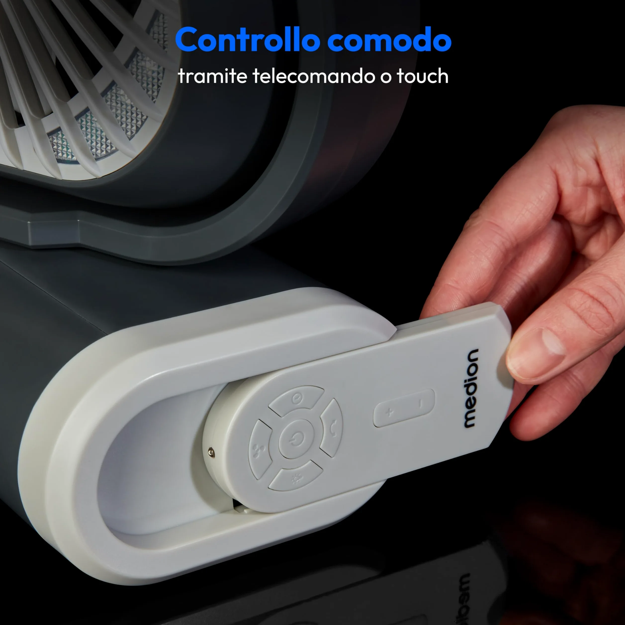 MEDION Ventilatore E10 TF (batteria, mini ventilatore USB portatile con luce, telecomando, 5 velocità, oscillazione, gancio per appendere, funzione powerbank, ideale per ufficio campeggio tenda)