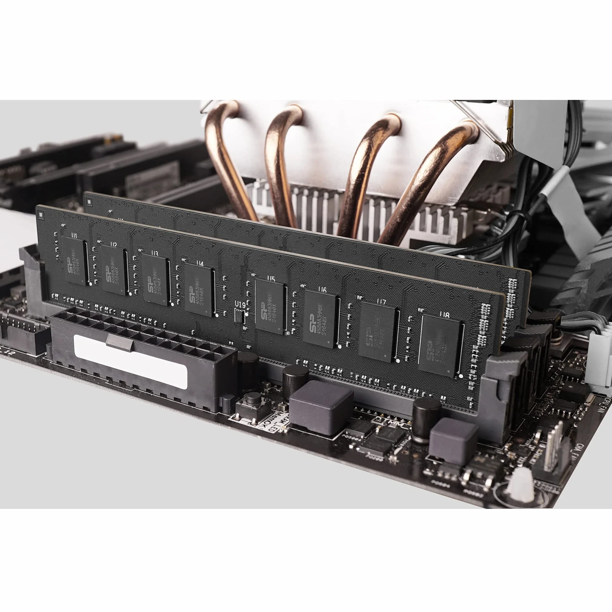 Silicon Power DDR4 16 GB Kit (8 GB x2) 3200 MHz (PC4-25600) CL22 UDIMM 288 pin memoria desktop