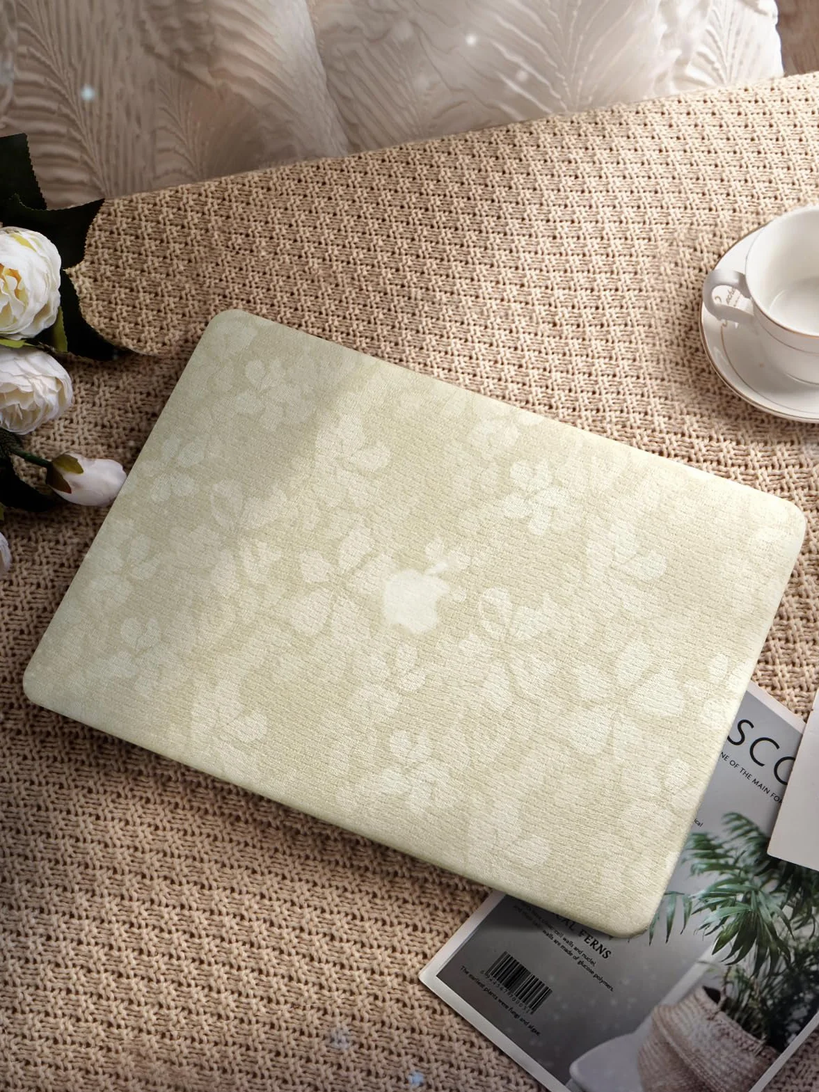 Custodia Compatibile con MacBook Air 13 Pollici 2022 2021 2020-2018 M1 A1932 A2179 M1 A2337 Touch ID Tessuto Cover Plastica Rigid Protettivo Case e Copritastiera (Beige)
