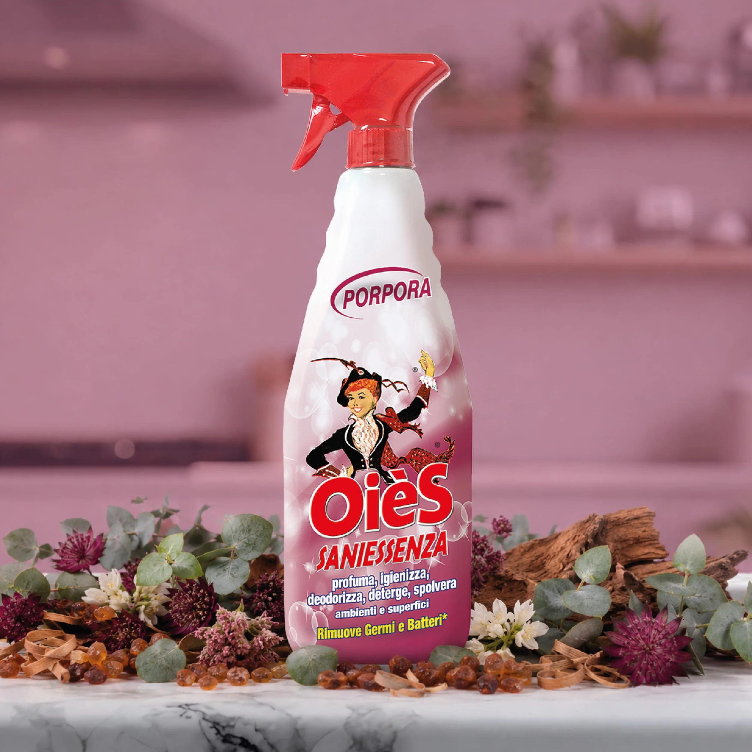 OièS Saniessenza Detergente Profumato 750 ml - Profumatore Ambiente 5 in 1 Spray Igienizzante Multiuso per Pavimenti e Superfici