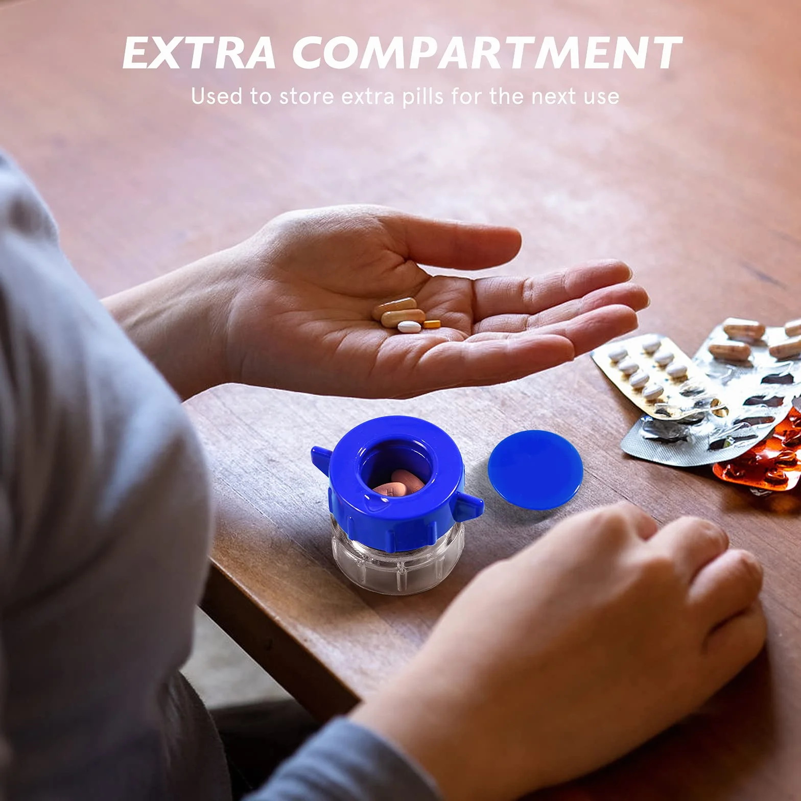 Tritapillole con contenitore in plastica multifunzione portatile blu