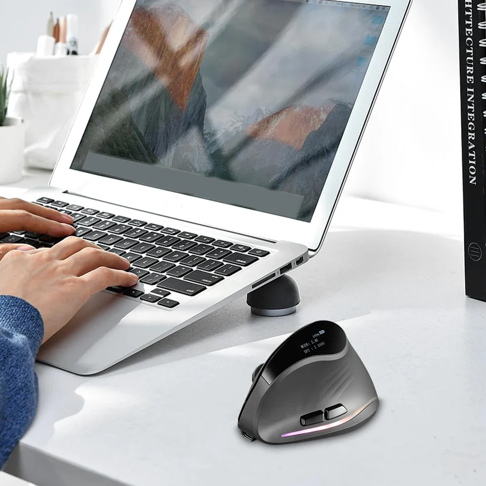 Mouse wireless verticale Mouse ergonomico ricaricabile Tri-Mode BT+2.4GHz+mouse ottico cablato