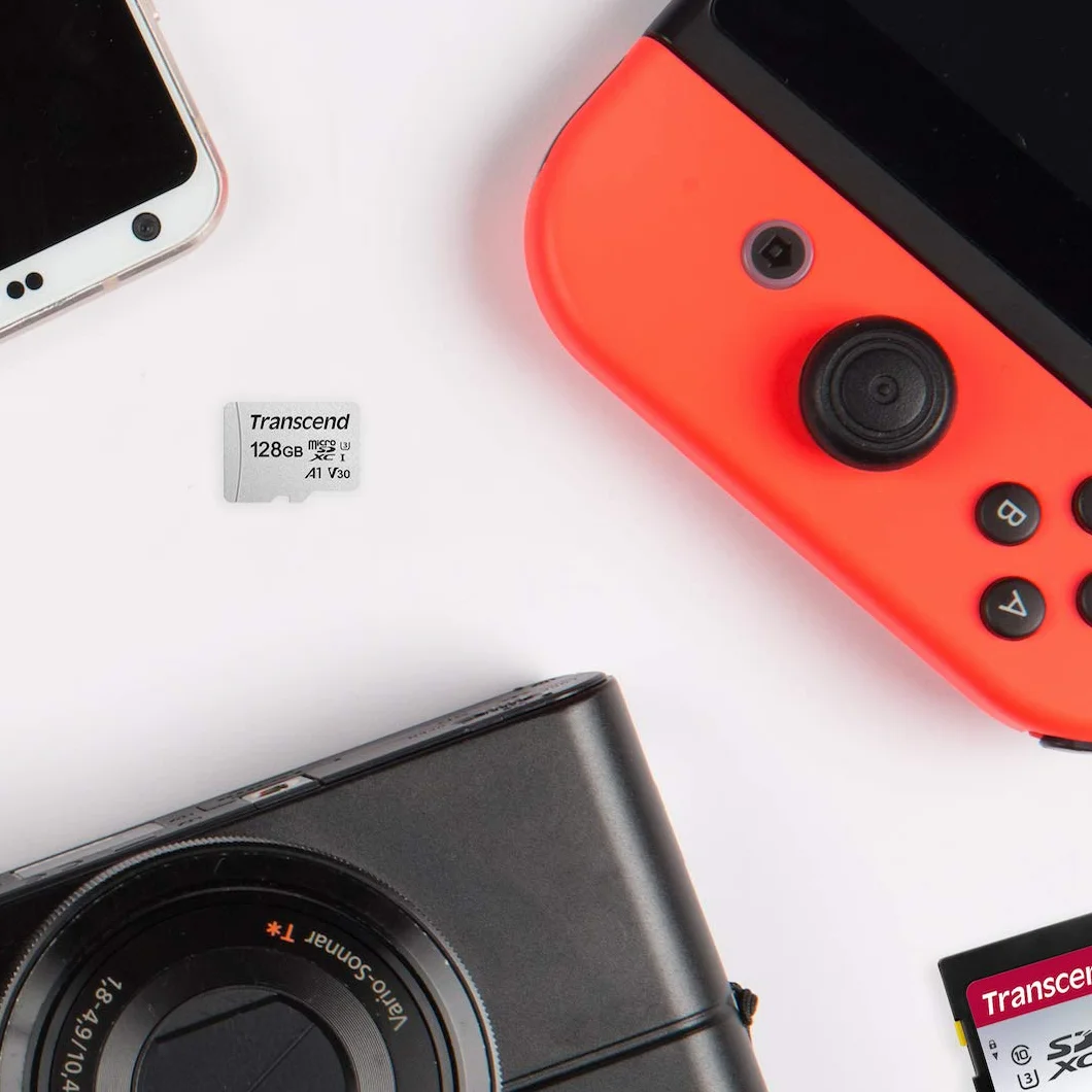 Transcend Scheda di memoria microSDHC 300S Classe 10 da 8 GB con fino a 95/45 MB/s (per smartphone, fotocamere digitali e console Nintendo Switch) senza adattatore SD - TS8GUSD300S