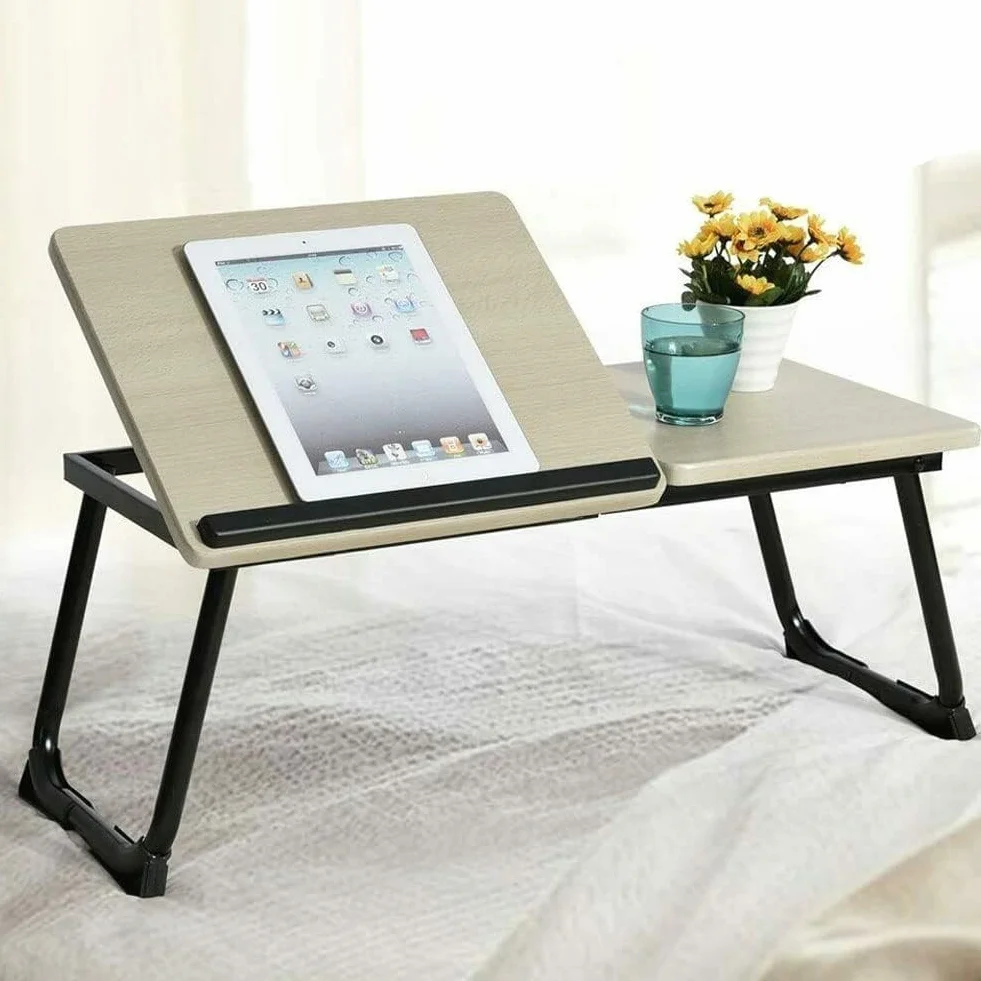 BAKAJI Tavolino Vassoio Colazione da Letto Divano Tavolo Porta Tablet Notebook PC Laptop Struttura in Metallo Pieghevole Leggio Piano in Legno Inclinabile Dimensione 65 x 30 cm (Nero)