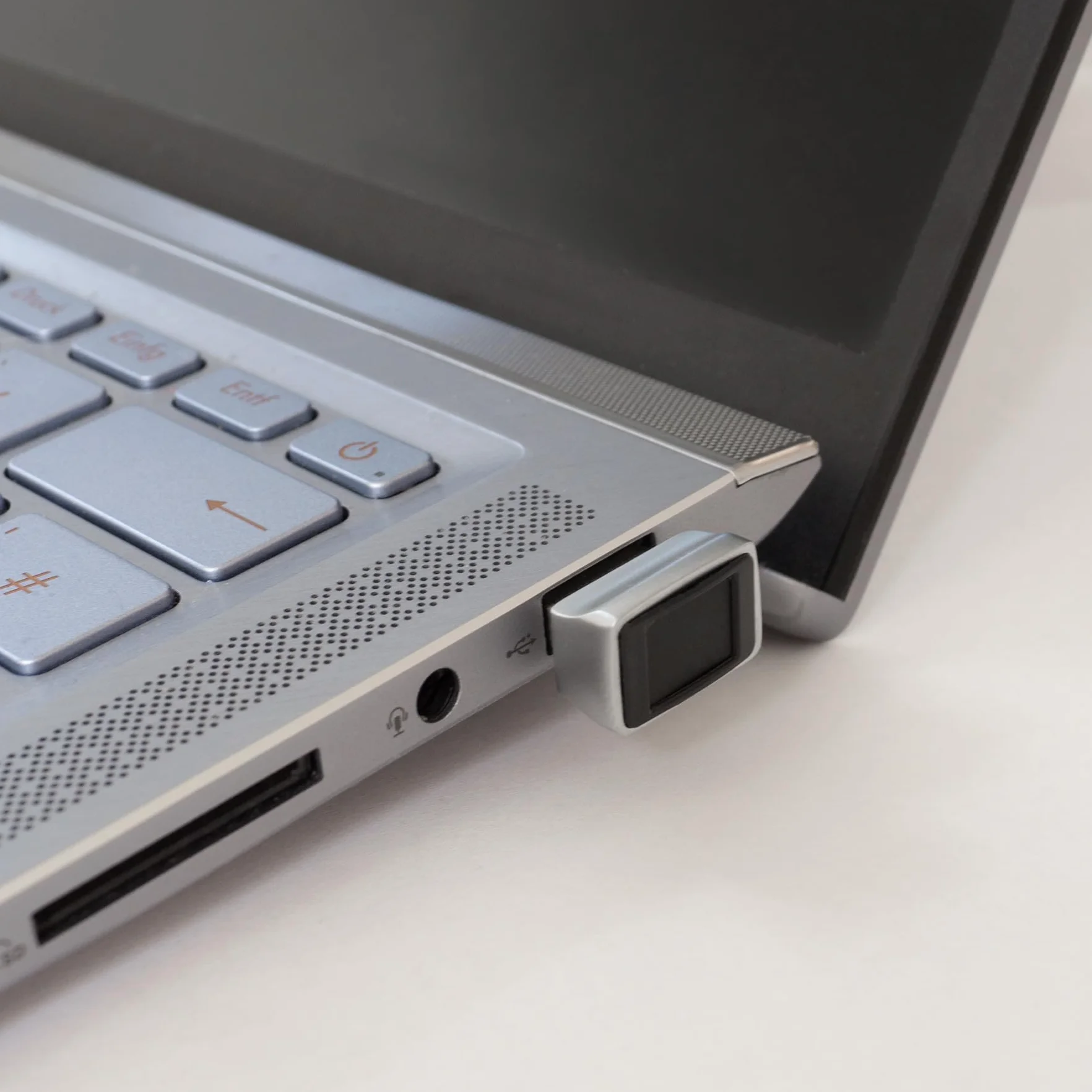 FeinTech FPS00201 Lettore di Impronte Digitali USB Sensore di Sicurezza per Computer Windows Hello Argento