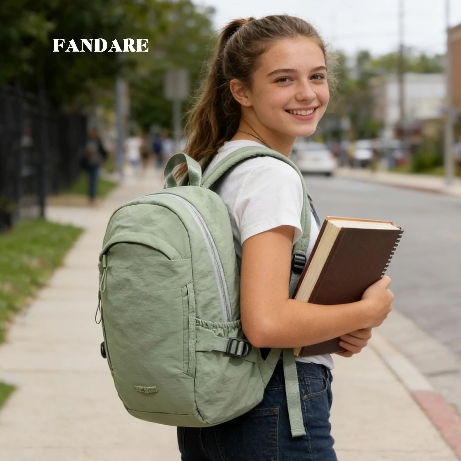 FANDARE Zaino Ultraleggero Pieghevole Zaino Ryanair 25x15x37 Zaini Casual 25 Litri Zaino da Viaggio Porta PC per Uomo Donna scuola Cartelle Bagaglio a Mano per Pendolarismo Trekking Verde