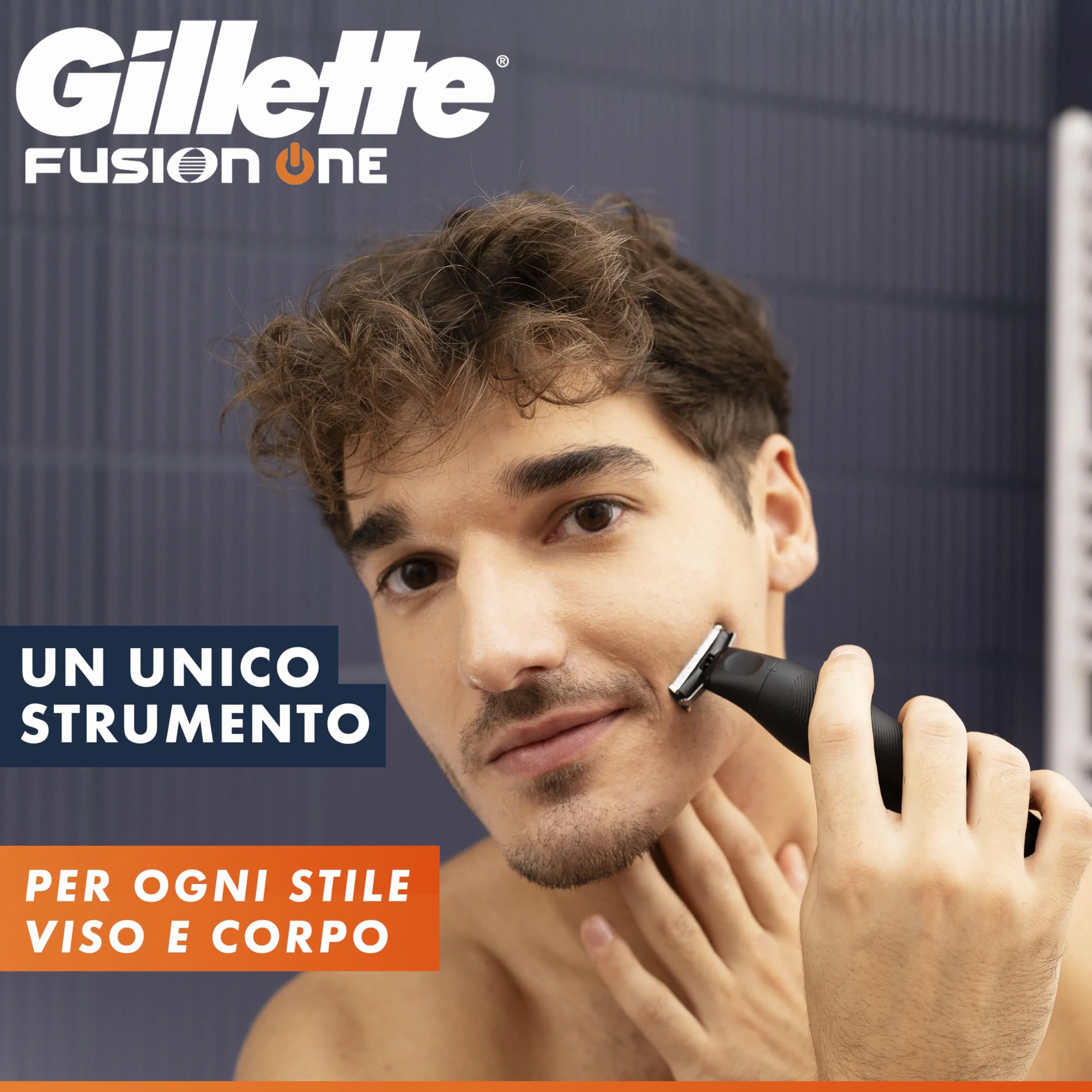 Gillette Fusion One Rasoio Elettrico Uomo Barba e Corpo, 3 Pettini Barba (1,2,5mm), Testina Oscillante, Impermeabile, 45 Min Autonomia