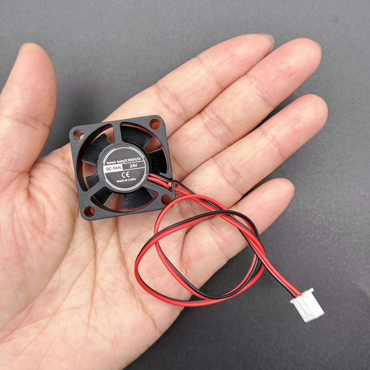 JZK 2 Pezzi 30x30x10mm Mini Ventola di Raffreddamento Silenziosa a 2 Pin DC 24V con Fili 3010 Ventola di Raffreddamento Silenziosa Ventola DC senza spazzole in Miniatura, Ventola per Stampante 3D