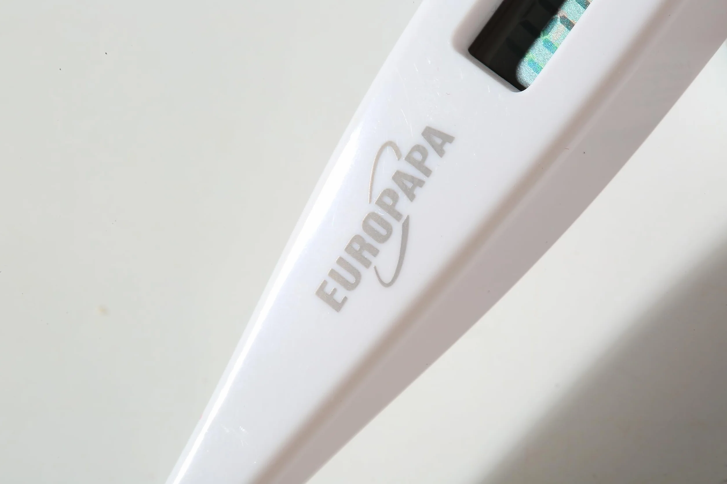 EUROPAPA Termometro Febbre Digitale Neonati Bambini Adulti Bocca Ascellare Rettale Impermeabile Allarme Febbre Viola