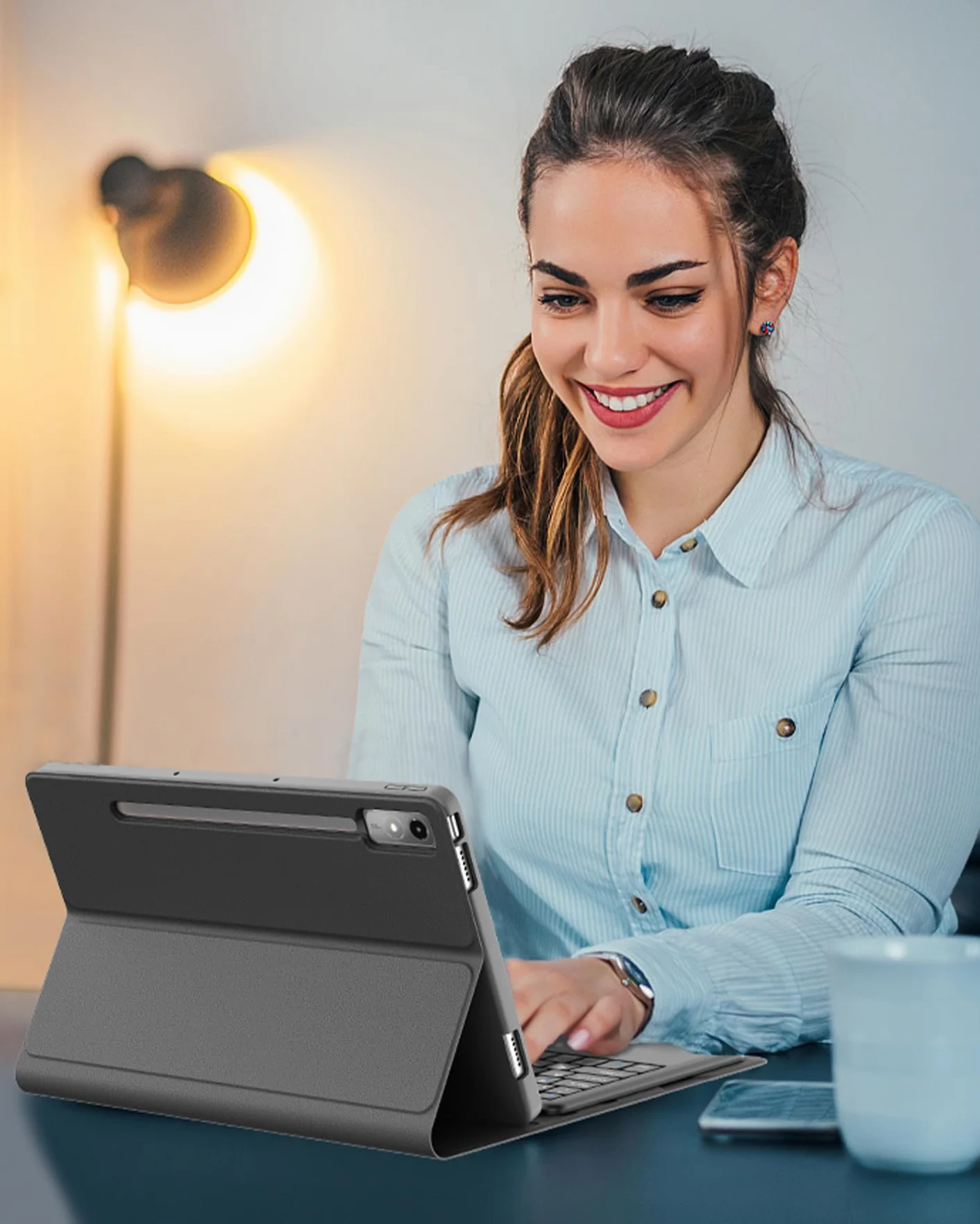 Cover con Tastiera e Touchpad per Tablet Lenovo Idea Tab Pro 12.7" (2025) TB373FU & Moto Pad 60 Pro, Bluetooth, Italiano, Senza Retroilluminazione, Protezione integrata, Nero