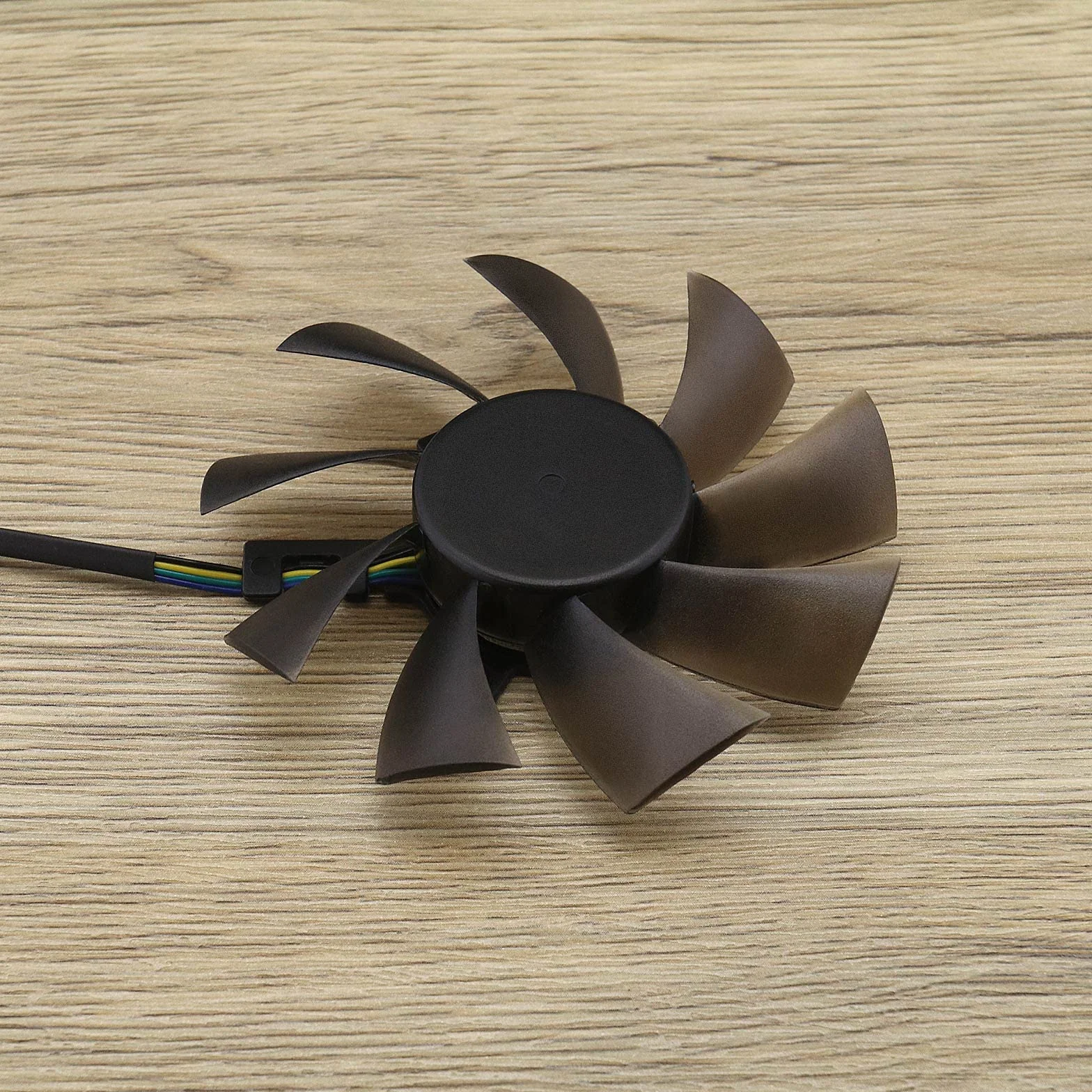 The Lord of the Tools Ventola di Raffreddamento della Scheda Video A 4 Pin con Due Cuscinetti A Sfera 0,5AMP 12V Compatibile con Zotac GTX 1060 3GB/1060 Mini Computer della Scheda Grafica