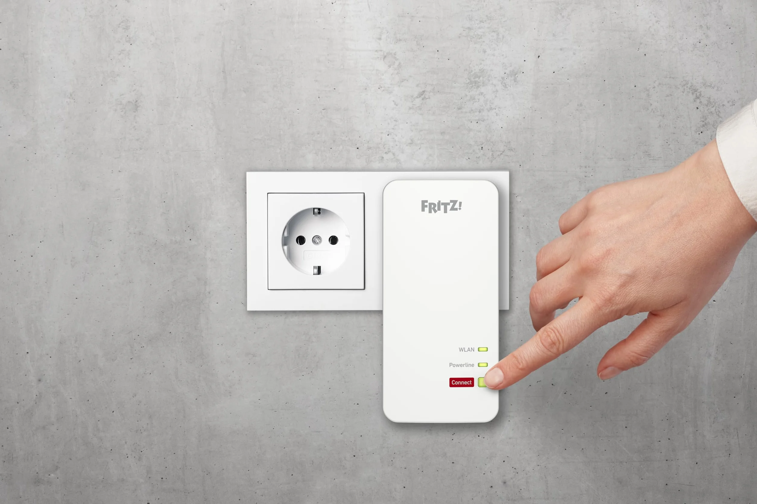 FRITZ!Powerline 1240 AX WLAN Set Edition International, Kit extender per rete elettrica fino a 1.200 Mbit/s, Wi-Fi integrato fino a 600 Mbit/s, Mesh, Access Point, Interfaccia in italiano