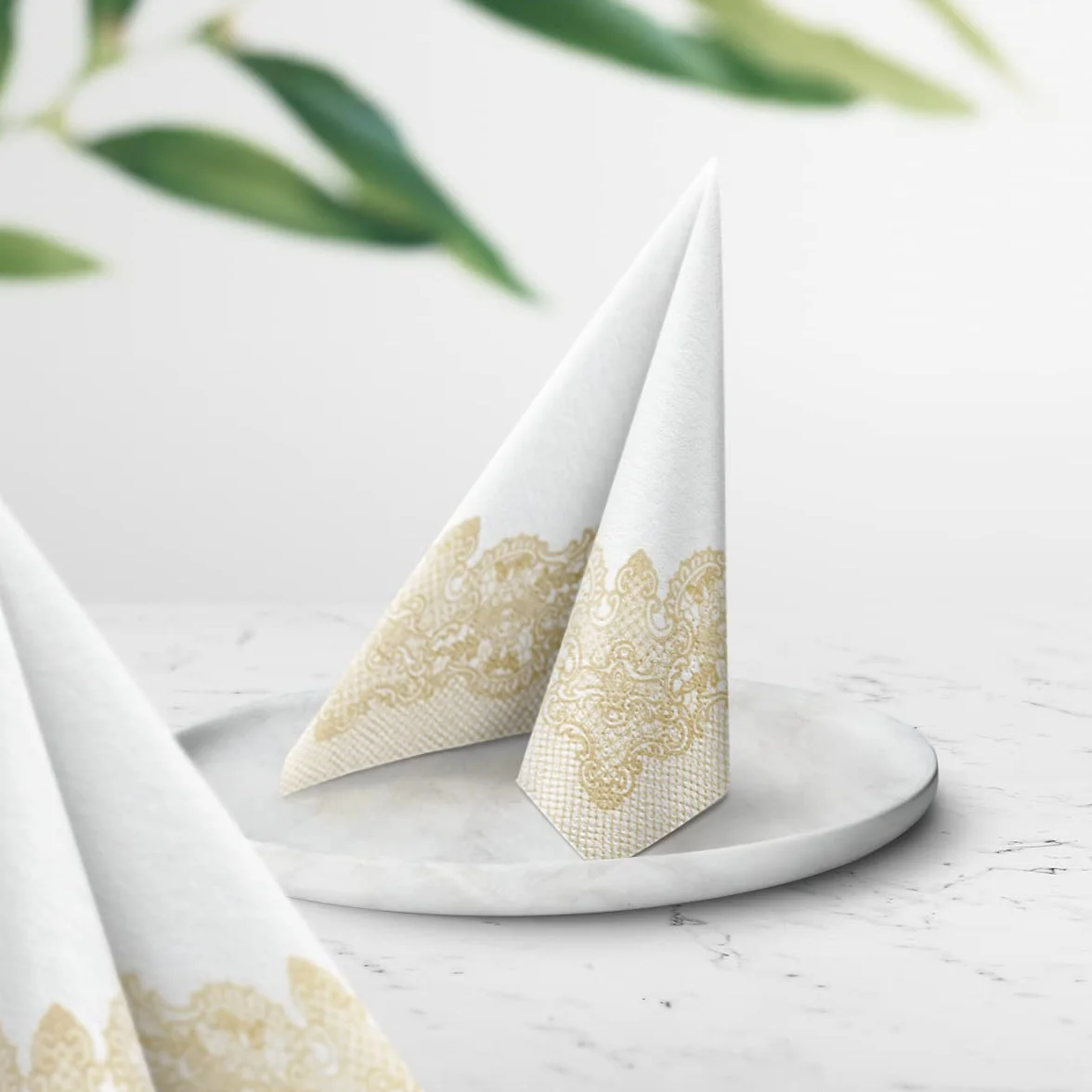 Tovaglioli di Carta Colorati Royal Lace 33x33 cm 20 Pezzi 3 Veli Oro