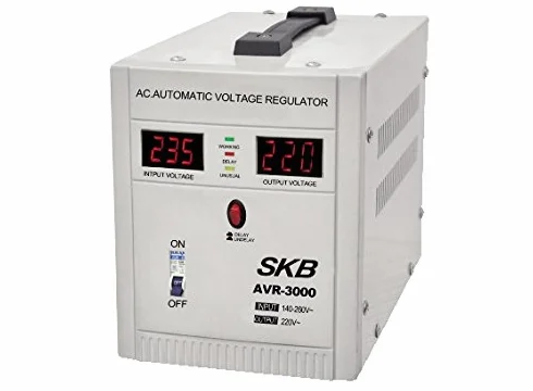 STABILIZZATORE DI TENSIONE SKB Potenza 3000VA/1800W SKBPOWER AVR-3000