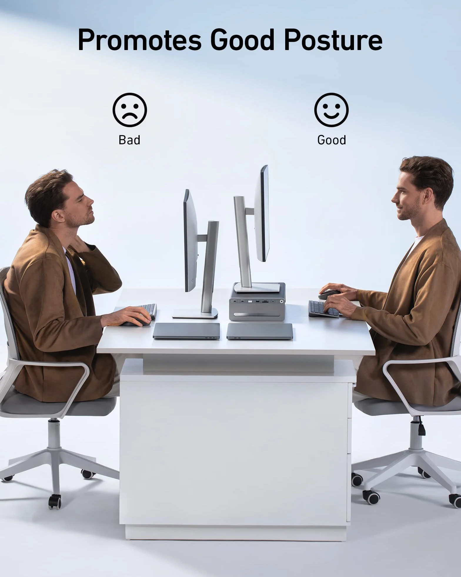 Anker 675 Hub USB C Docking Station 12 in 1 100W, Supporto per Monitor, con Porte da 10 Gbps, Display HDMI 4K a 60 Hz, Tappetino di Ricarica Wireless, per Dispositivi USB C