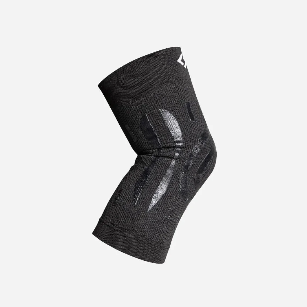 FLOKY Knee Support ginocchiera biomeccanica Multisport stabilizza ginocchio rotula protegge legamenti tendine rotuleo supporto articolare riduce traumi infezioni Nero M/L Destro