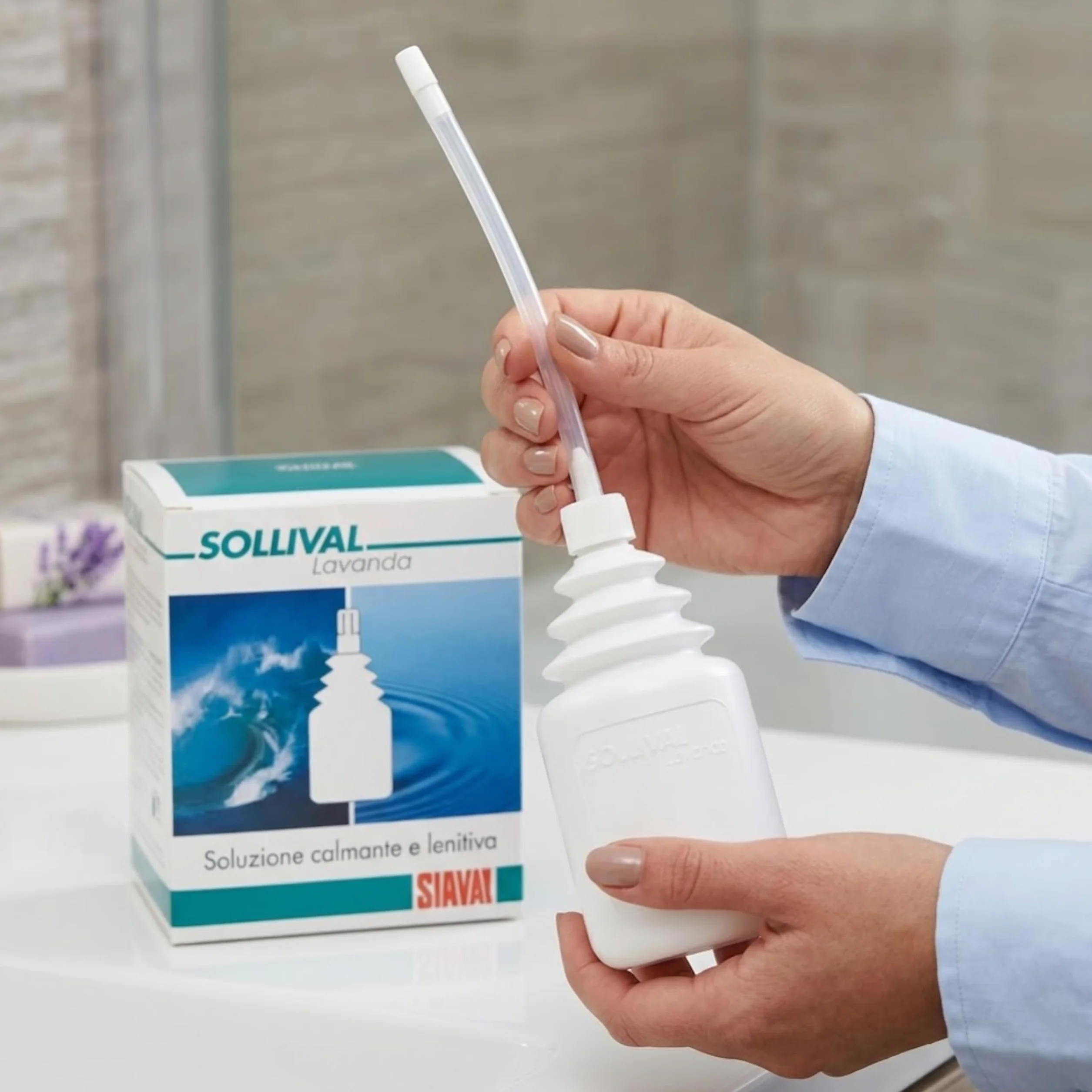 SOLLIVAL LAVANDA Soluzione Vaginale Calmante e Rigenerante 4x100ml Dispositivo Medico