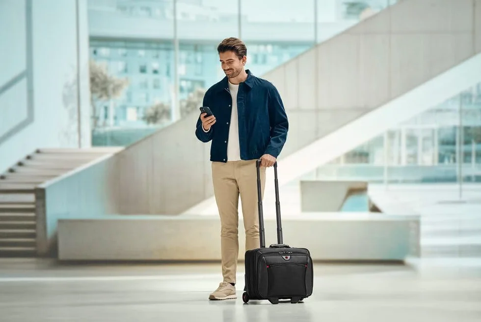 WENGER Borsa Trolley Porta PC Potomac 2-TLG, Notebook 17”, Custodia Laptop 15” Estraibile, 23 l, Uomo Donna, Ufficio Viaggi di Lavoro, Nero, 600661