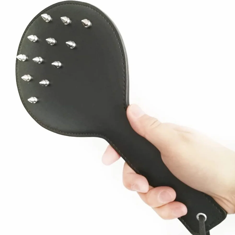 Pelle Rotonda Palla Forma Paddle Frusta con Rivetto