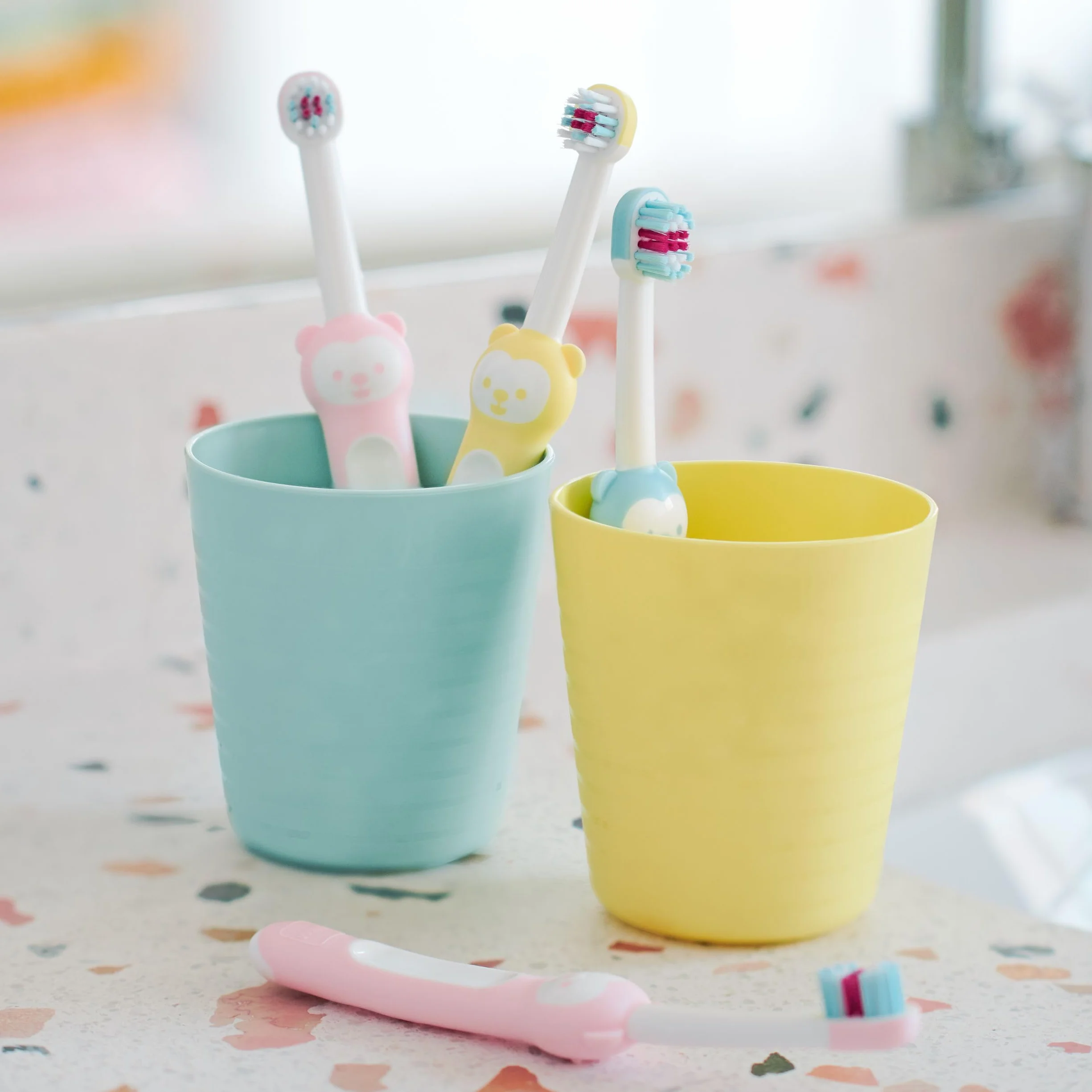 MAM Learn to Brush Set da 2: Spazzolino Denti Bambini 5+ Mesi e Baby’s Brush Setole Morbide 6+ Mesi, Azzurro