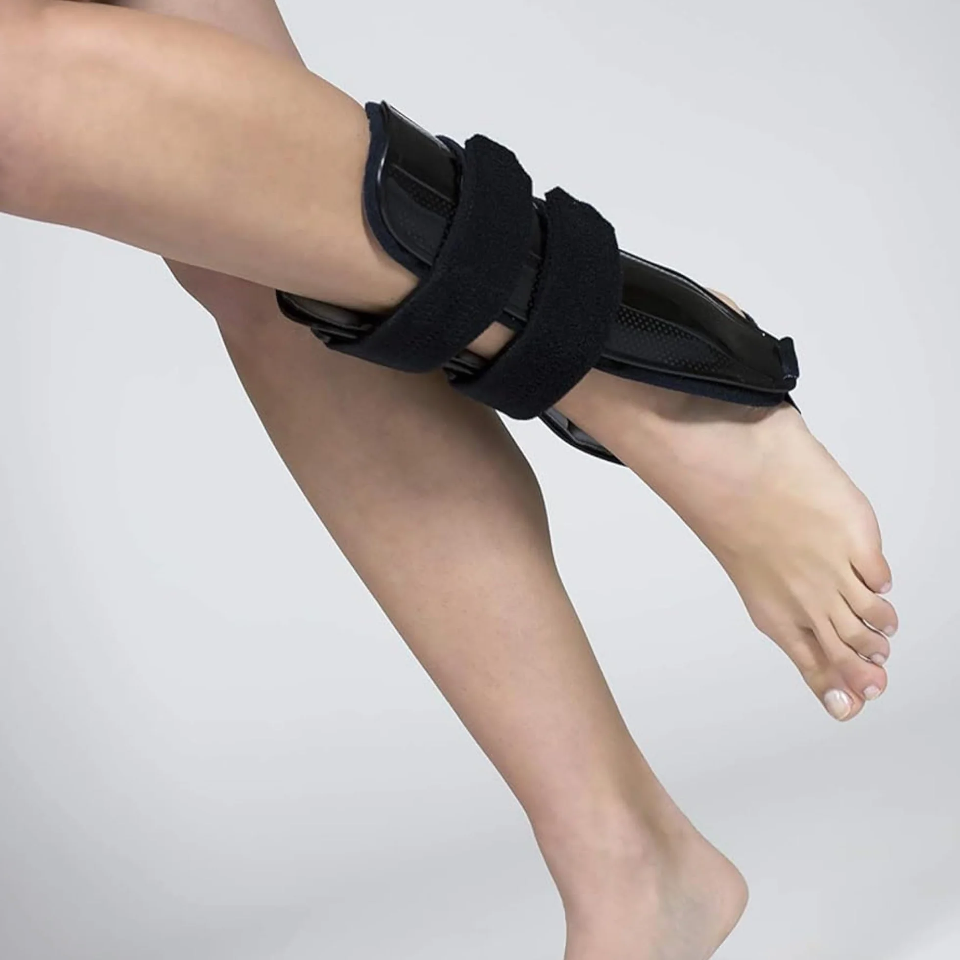Cavigliera Bivalve Argos Made in Italy Regolabile Memory Foam Immobilizzazione Tibio-Tarsica Protezione Caviglia Sinistra Nero