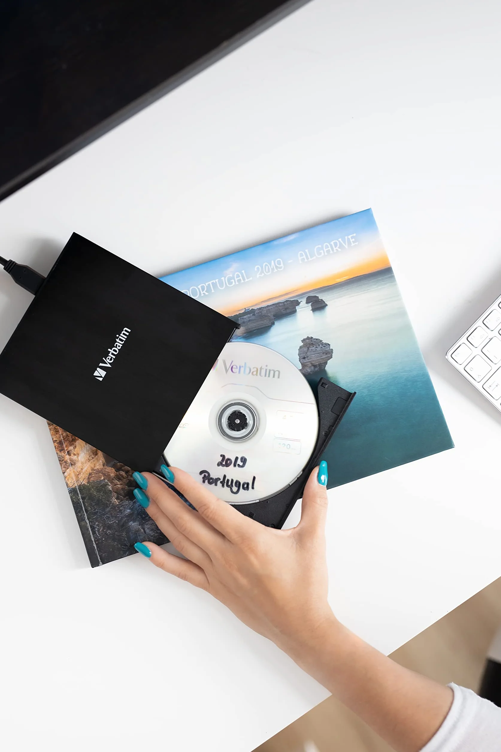 VERBATIM Masterizzatore esterno Blu-ray Slimline I USB 3.1 Gen 1 con connessione USB-C I Lettore Blu-ray I Unità Blu-ray esterna compatta per grandi backup I Lettore Blu-ray esterno I nero