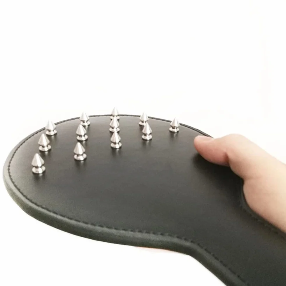 Pelle Rotonda Palla Forma Paddle Frusta con Rivetto