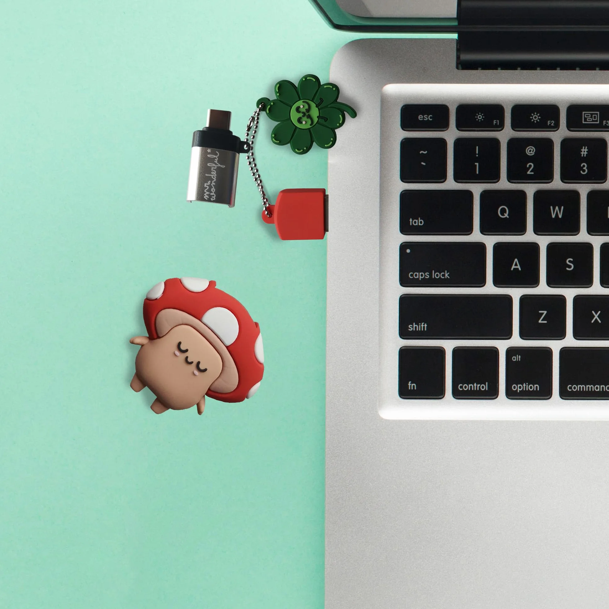 WONDEE Mr Wonderful [2 in 1] portachiavi + chiavetta USB e USB C divertente 32 GB con adattatore USBC – simpatico e divertente chiavetta USB Kawai regalo per ragazze e donne