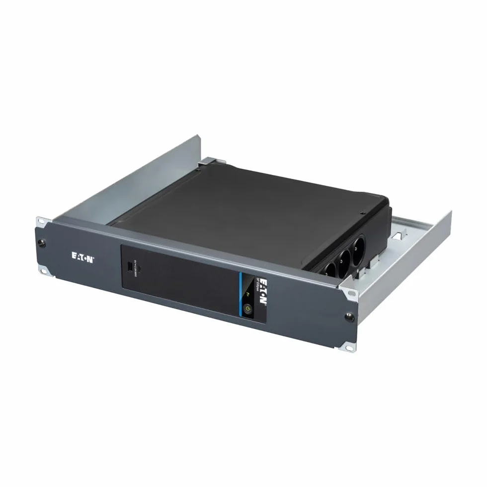 Eaton Ellipse 3P900UD UPS – Gruppo di Continuità Off-Line – 900VA/540W – Presa DIN – USB Tipo A & C (4 prese con batteria + sovratensioni, 4 solo sovratensioni, software di spegnimento)